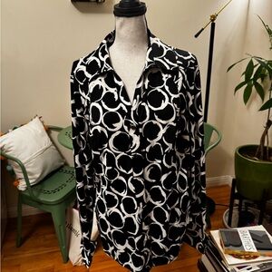 Carmen Marc Valvo Black and White Button Down Shirt